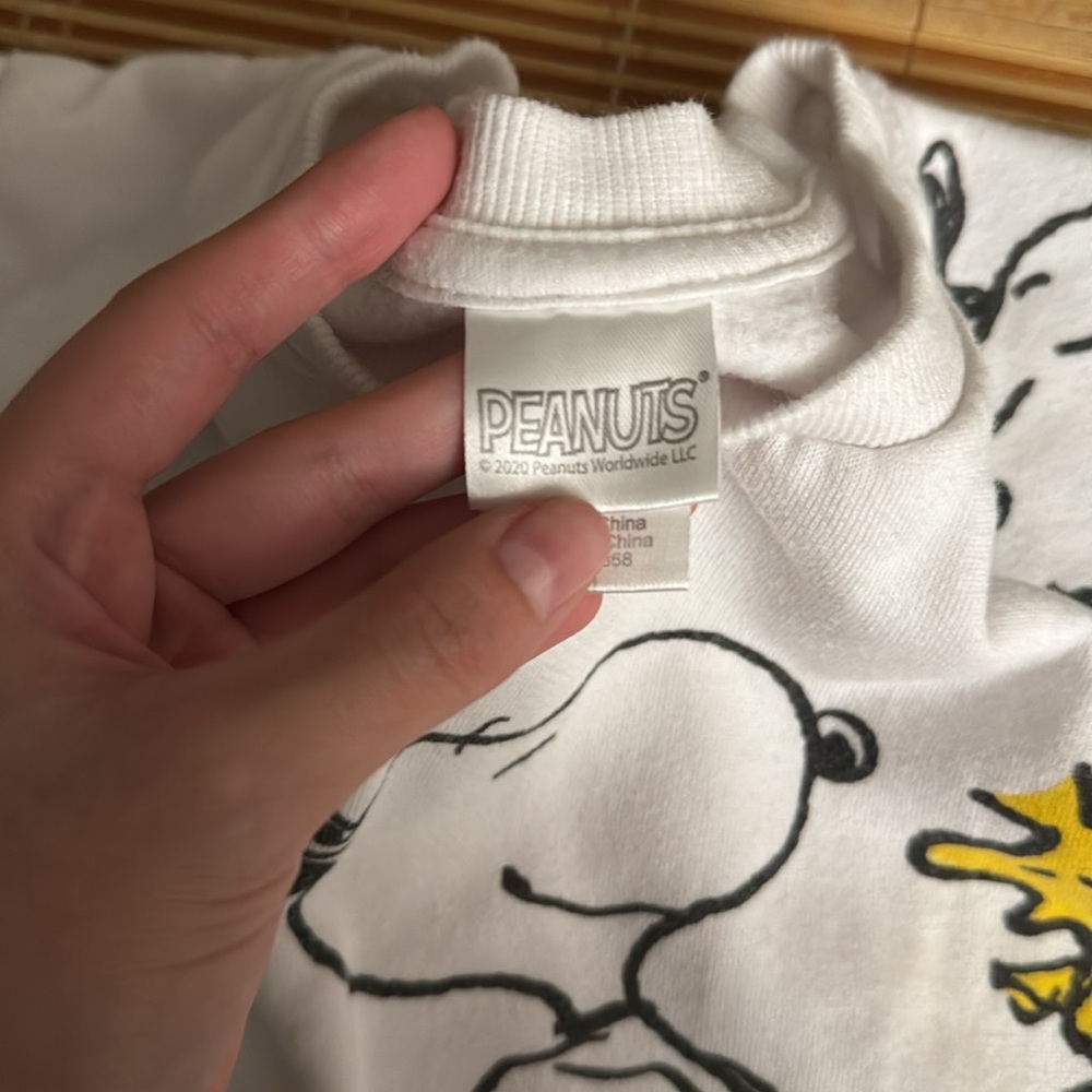 PEANUTS Unisex soft cropped crewneck - Picture 5 of 6
